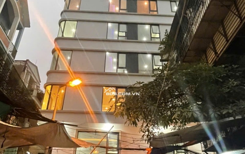 BÁN NHÀ 7 TẦNG, GÓC 3 MẶT ĐƯỜNG, SỐ 4 NGÕ 521 NGUYỄN TRÃI. LH:0393111533 HOẶC 0934306688.