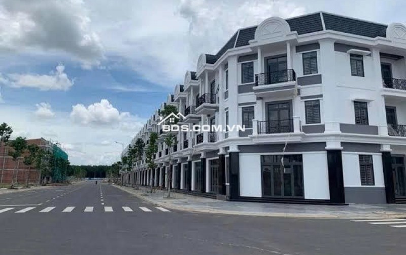 BDS NHÀ MỘT TRỆT BA LẦU TỪ 600TR CÓ THỂ SỞ HỮU CHO THUÊ TỪ 20-30TR/THÁNG