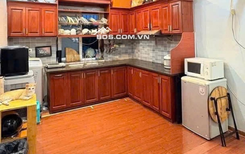  CHO THUÊ TẬP THỂ – VÕ THỊ SÁU -  80M² - 3 NGỬ - ĐỐI DIỆN CÔNG VIÊN, GẦN BỆNH VIỆN, 10 TRIỆU/THÁNG