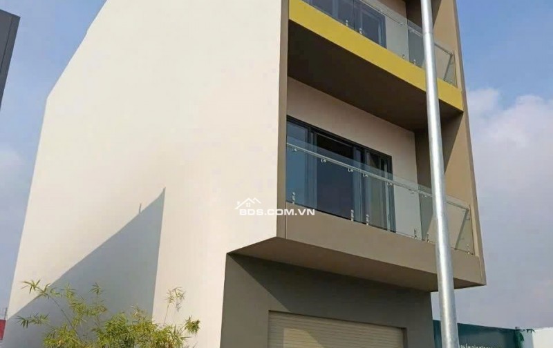 BDS NHÀ MỘT TRỆT BA LẦU TỪ 600TR CÓ THỂ SỞ HỮU CHO THUÊ TỪ 20-30TR/THÁNG