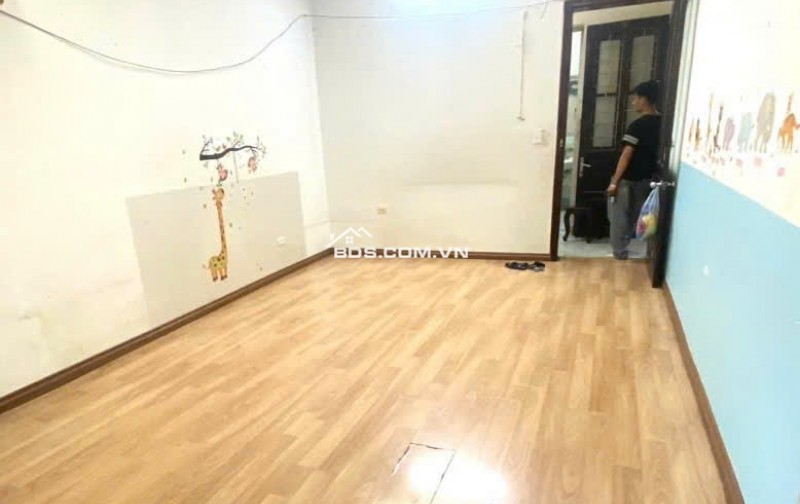 CHO THUÊ TẬP THỂ BÙI NGỌC DƯƠNG_HAI BÀ TRƯNG_100M2_3 NGỦ_9 TRIỆU/THÁNG
