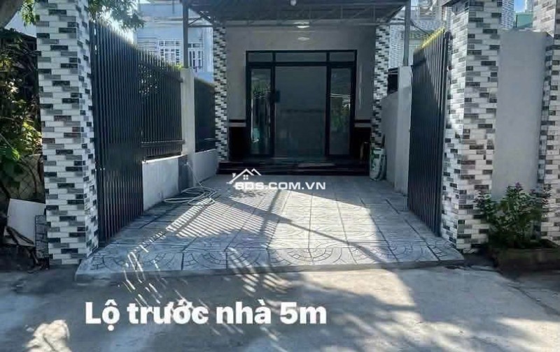  CHÚ 7 CẦN TIỀN CHO CON DU HỌC – BÁN GẤP NHÀ CẤP 4, SHR CHỈ 880 TRIỆU