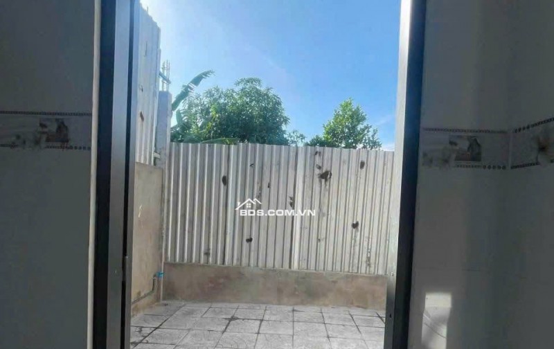  CHÚ 7 CẦN TIỀN CHO CON DU HỌC – BÁN GẤP NHÀ CẤP 4, SHR CHỈ 880 TRIỆU