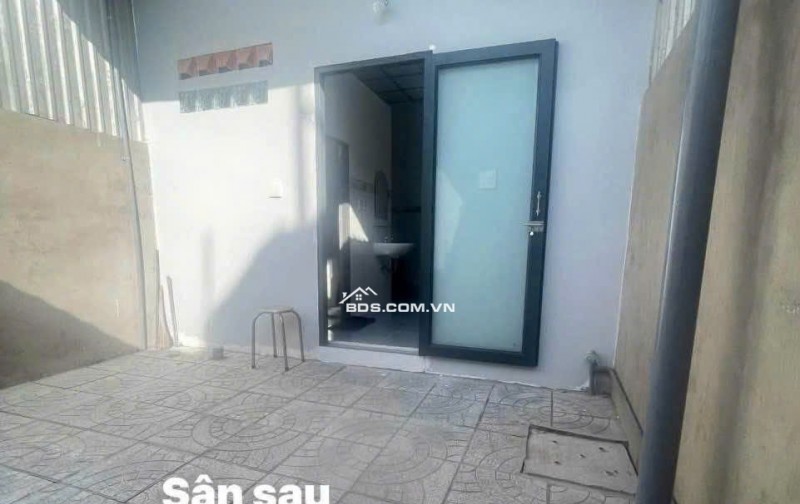  CHÚ 7 CẦN TIỀN CHO CON DU HỌC – BÁN GẤP NHÀ CẤP 4, SHR CHỈ 880 TRIỆU