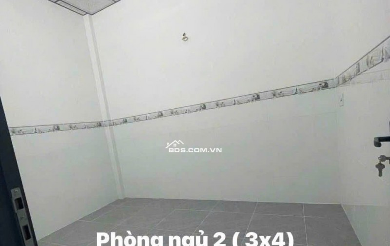  CHÚ 7 CẦN TIỀN CHO CON DU HỌC – BÁN GẤP NHÀ CẤP 4, SHR CHỈ 880 TRIỆU