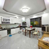 THANH XUÂN, NHÀ ĐẸP DÂN XÂY chỉ QUANH 7₫ – 32m2, 2 THOÁNG TRƯỚC SAU, MT 4m5 QUÁ LÝ TƯỞNG!