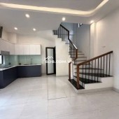  CHO THUÊ NHÀ NGUYÊN CĂN TẠI Ô CÁCH – 30M² x 5 TẦNG – 3PN  