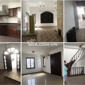 Cho thuê nhà biệt thự + kho 850m2 ngã tư Ga Quận 12