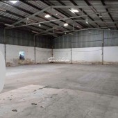 Cho thuê kho 400m2, đường container ngã tư Ga Quận 12