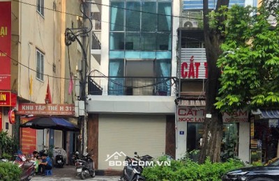 Chính chủ bán nhà mặt phố Nguyễn Cơ Thạch 45mv SĐCC LH:0969148973.