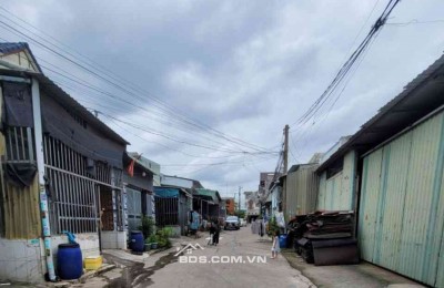 BÁN NHÀ KIÊM DÒNG TIỀN – 1 KI-ỐT + 6 PHÒNG TRỌ – PHƯỜNG TÂN ĐÔNG HIỆP, TP. DĨ AN