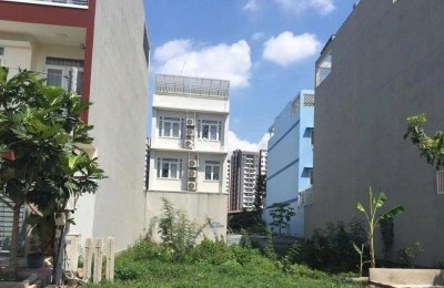 Bán ĐẤT NỀN 100m2 Bến Lức, Long An thuận tiện di chuyển, giá tốt khó kiếm