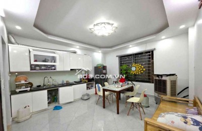 THANH XUÂN, NHÀ ĐẸP DÂN XÂY chỉ QUANH 7₫ – 32m2, 2 THOÁNG TRƯỚC SAU, MT 4m5 QUÁ LÝ TƯỞNG!