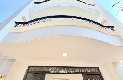 8 TỶ 16 SỞ HỮU NHÀ GÓC 2 MẶT THOÁNG – 5PN – NGAY CHỢ CÂY QUÉO!
