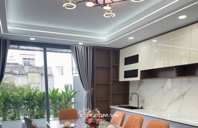  SIÊU PHẨM HAI MẶT TIỀN TRƯỚC SAU MỚI ĐẸP THANG MÁY XỊN SÒ - XE HƠI NGỦ TRONG NHÀ - 4x20m - 5 TẦNG - NGAY THẠNH LỘC 37 - GIÁ 8.3 TỶ BL 