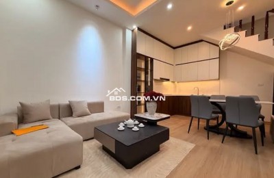 CỰC PHẨM NHÀ ĐẸP MẶT TIỀN RỘNG - NGÕ THOÁNG - VÀI BƯỚC RA PHỐ