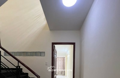 cần bán Nhà 1 trệt 2 lầu Nguyễn Oanh Quang Trung 55m2