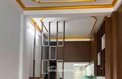  CHO THUÊ NHÀ NGUYÊN CĂN – NGỌC LÂM 

         Giá thuê chỉ: 6,5 triệu/tháng