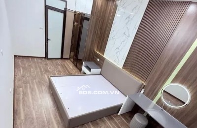 TỔ ẤM HOÀN HẢO TRUNG TÂM CẦU GIẤY - NGÕ THÔNG THOÁNG - NHÀ ĐẸP Ở NGAY