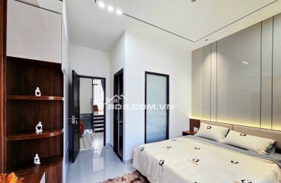 CẦN BÁN NHÀ 3 TẦNG 3PN 2WC GẦN BIỂN KHU VỰC LIÊN CHIỂU