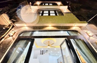 Chủ gửi nhà phố mới xây - hoàn thiện đẹp - kết cấu 2 lầu 1 trệt 120m2 chỉ 2tỷ1