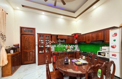  18 TỶ – BIỆT THỰ + 9 CHDV – 2 MT NGUYỄN TRI PHƯƠNG, DĨ AN