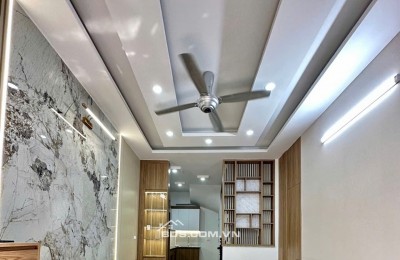  NHÀ ĐẸP FULL NỘI THẤT SẴN Ở - LÔ GÓC 2 THOÁNG - GẦN PHỐ - BẠT NGÀN TIỆN TÍCH - SỔ VUÔNG ĐẸP 