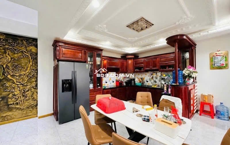 Ngay Emart Phan Huy Ích có nhà đẹp 5 lầu ngang 6.5m 104m2 đi bộ tới ST chỉ 13.X tỷ