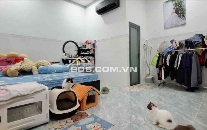 NHÀ ĐẸP DỌN VÀO Ở NGAY – NỘI THẤT CAO CẤP, CHỈ XÁCH VALI VỀ!