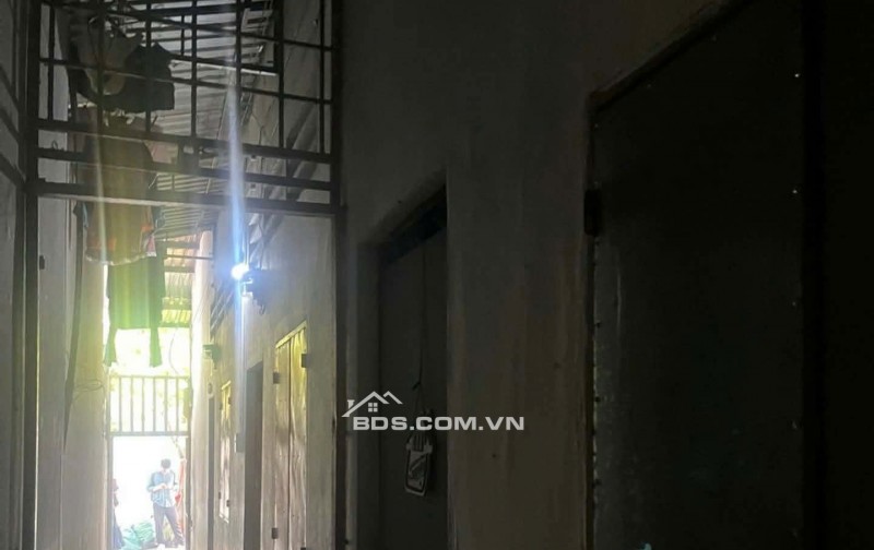 DÃY TRỌ MẶT TIỀN 2 LẦU CÓ SẴN DÒNG TIỀN.ĐẦY ĐỦ TIỆN ÍCH XUNG QUANH
