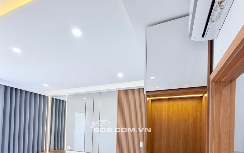 Bán Nhà View Biển Gần Mikazuki – 4 Tầng – Trần Bích San