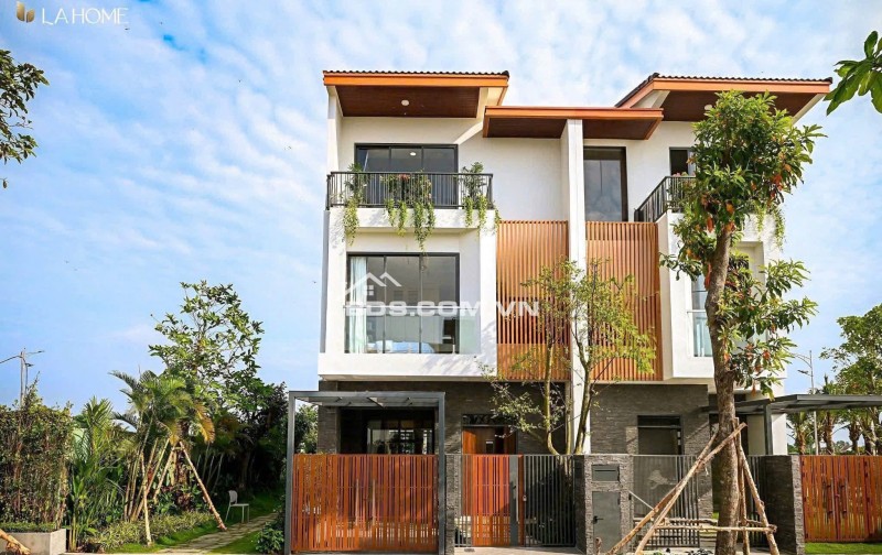 NHÀ PHỐ SỔ HỒNG RIÊNG – TRỤC LƯƠNG HÒA, BÌNH CHÁNH CHỈ 500TR