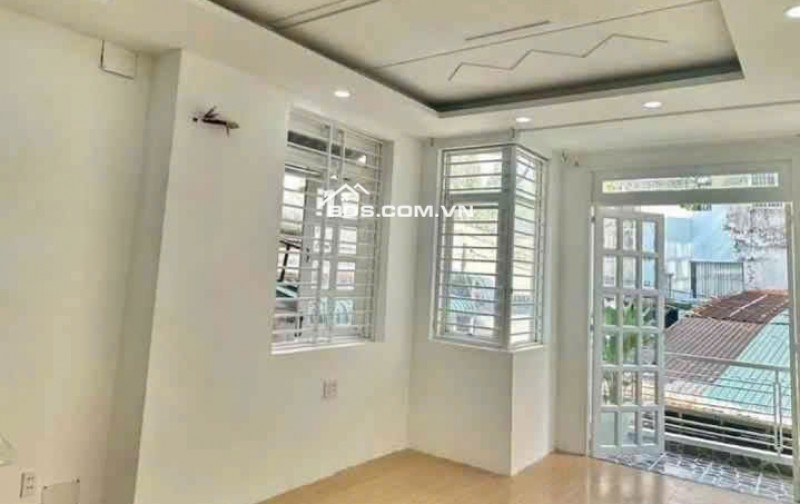 64M2 X 4 TẦNG  ĐƯỜNG 5M XE TẢI ĐỔ CỔNG - NGAY TRUNG TÂM CHỢ VẢI  NHỈNH 7 TỶ