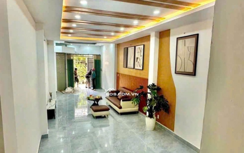 64M2 X 4 TẦNG  ĐƯỜNG 5M XE TẢI ĐỔ CỔNG - NGAY TRUNG TÂM CHỢ VẢI  NHỈNH 7 TỶ
