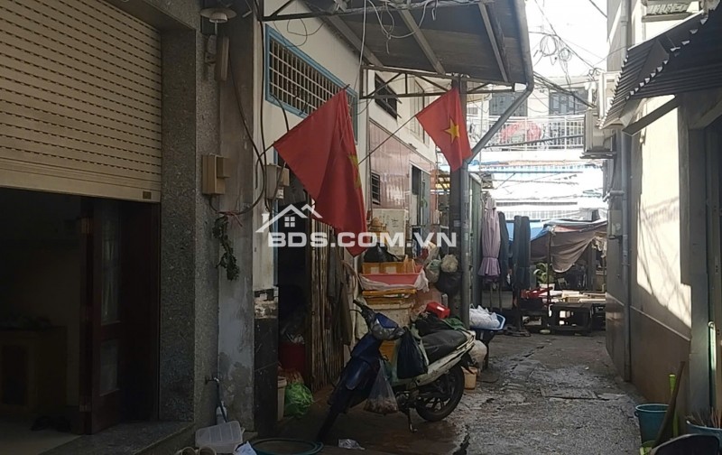  NHÀ ĐÚC KIÊN CỐ GẦN CHỢ NGUYỄN SƠN – HOÀNG NGỌC PHÁCH – THUẬN TIỆN KINH DOANH 5.8 TỶ