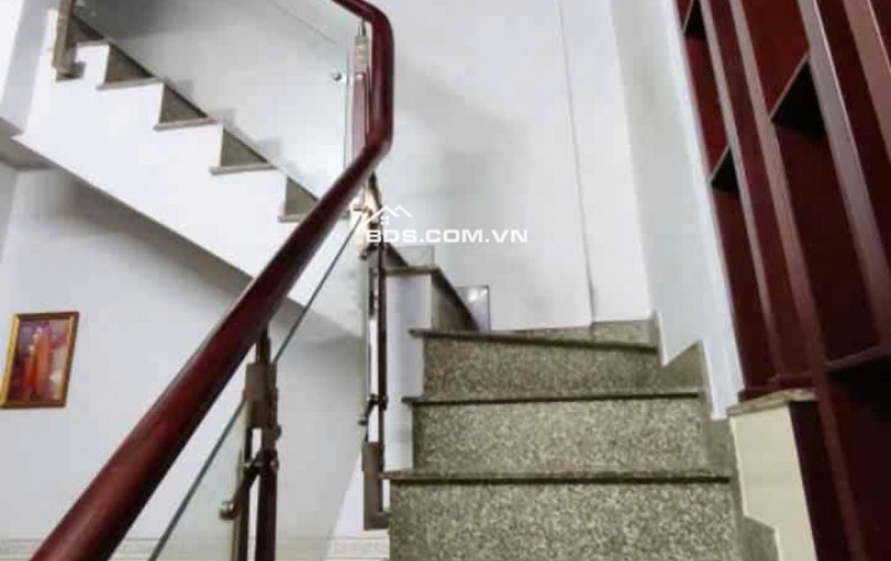  NHÀ ĐÚC KIÊN CỐ GẦN CHỢ NGUYỄN SƠN – HOÀNG NGỌC PHÁCH – THUẬN TIỆN KINH DOANH 5.8 TỶ