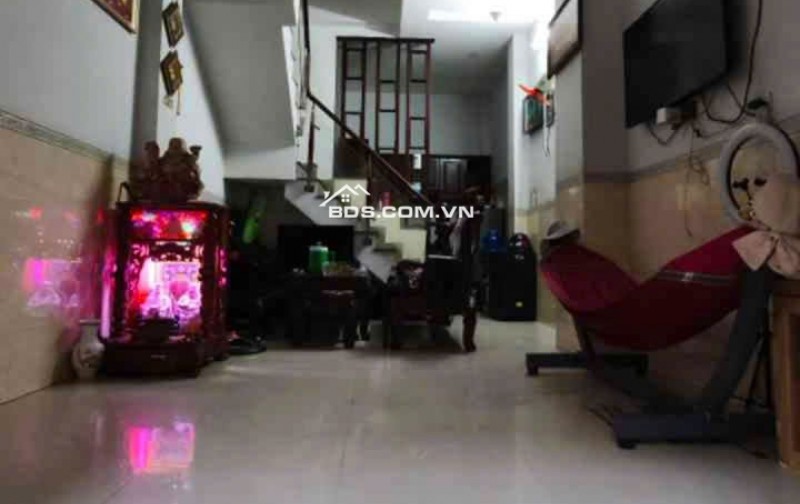  NHÀ ĐÚC KIÊN CỐ GẦN CHỢ NGUYỄN SƠN – HOÀNG NGỌC PHÁCH – THUẬN TIỆN KINH DOANH 5.8 TỶ