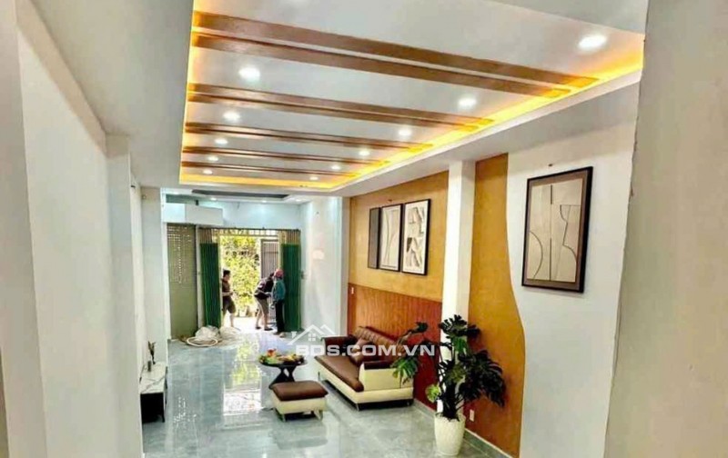 Bán nhà siêu đẹp 2 mặt tiền gần đường Lũy Bán Bích, hẻm xe tải, giá tốt nhỉnh 7 tỷ