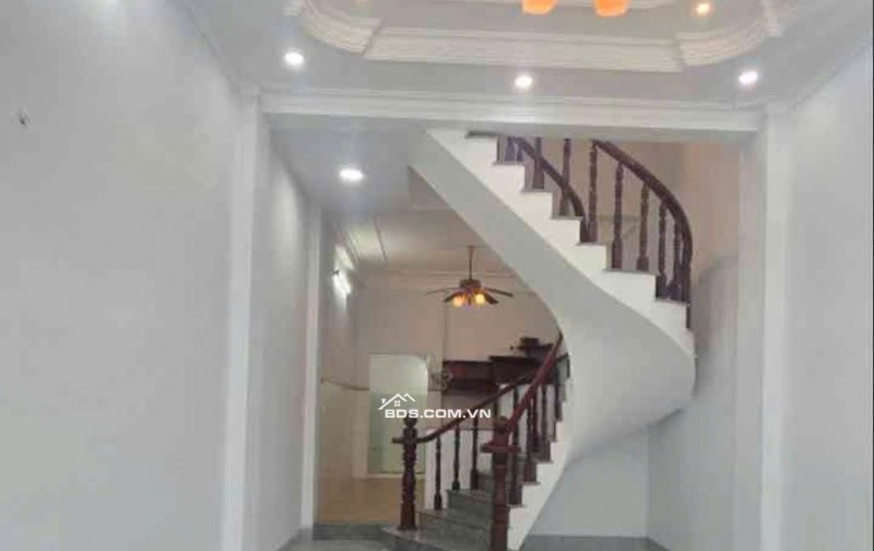 Bán nhà vị trí đẹp hẻm xe hơi 4 tầng gần đường Lũy Bán Bích, Tân Phú giá giảm ưu đãi