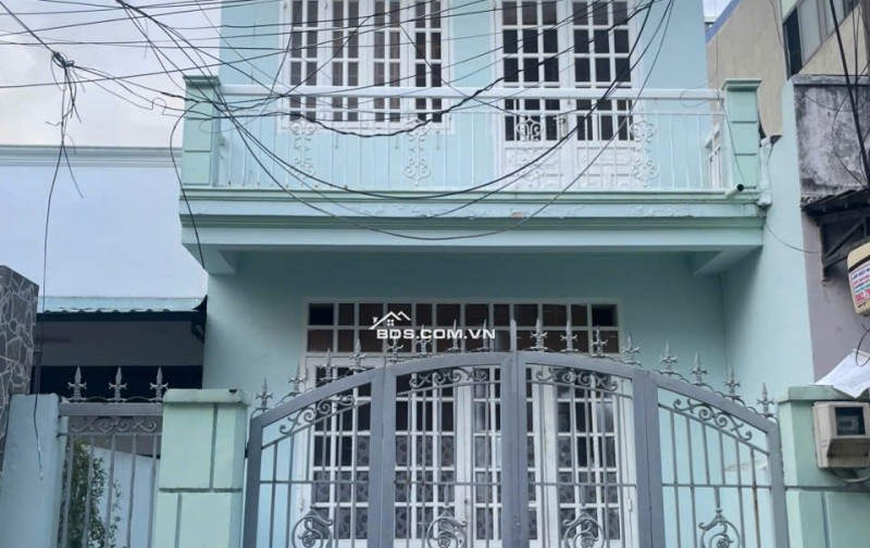NHÀ ĐẸP HXH 8M – Ô TÔ ĐỂ TRONG NHÀ – SÁT MẶT TIỀN LÃ XUÂN OAI – CHỈ 6.4 TỶ
