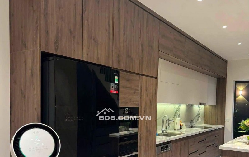 Chỉ 8 tỷ căn 3PN view sông Hồng, 5 phút tới Hồ Tây. Nhận nhà 2027. LH ngay 0368222800