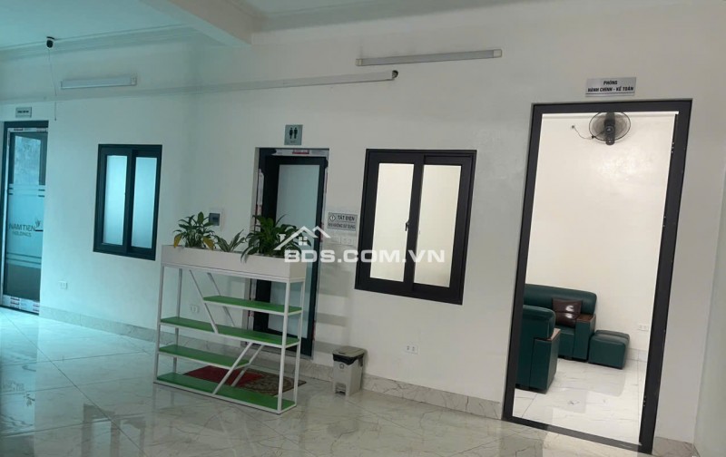 Cho thuê văn phòng 120m²- FULL nội thất ,ngăn chia phòng riêng Số 428 Hồ Tùng Mậu, 0359196789