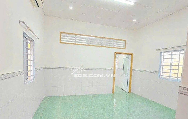  BÁN GẤP NHÀ CẤP 4 BÀU TRE – TÂN AN HỘI, CỦ CHI  126m2 Sổ Hồng Riêng 770 triệu 