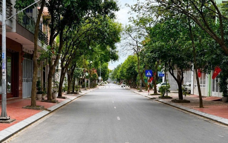 Cần bán đất mặt phố Ngô Hoán , khu đô thị phía Đông Nam Cường - TP Hải Dương ( Cũ )