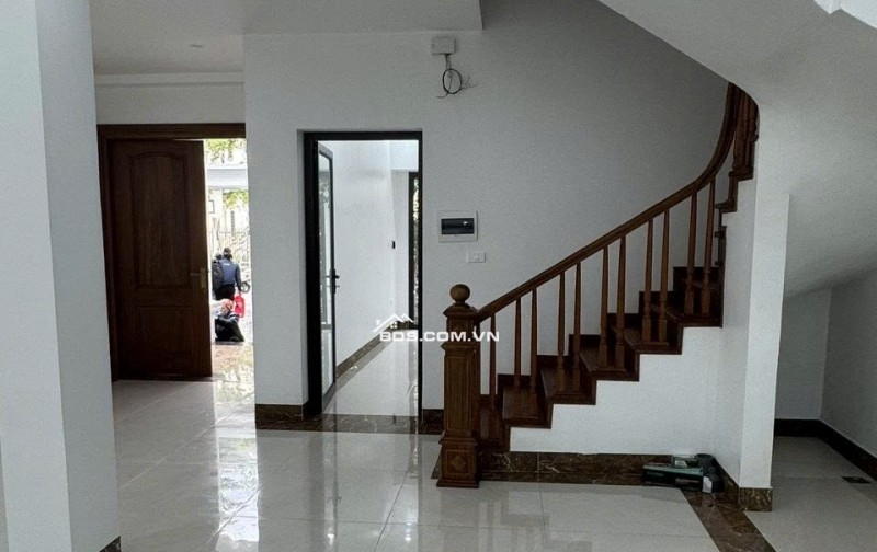 CHO THUÊ BIỆT THỰ KĐT TÂN TÂY ĐÔ, 204M2 (30TR/TH CÓ TL) KHÔNG GIỚI HẠN MỤC ĐÍCH SỬ DỤNG, LH:0989996984