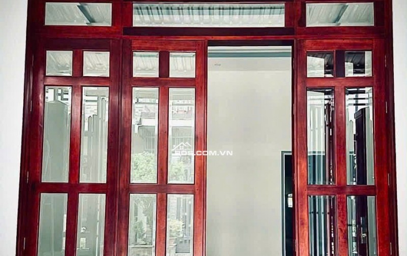 NGỘP BANK BÁN GẤP NHÀ CẤP 4 TÂN PHÚ TRUNG – CHỈ 680 TRIỆU DT 110m2 Sổ Hồng Riêng 