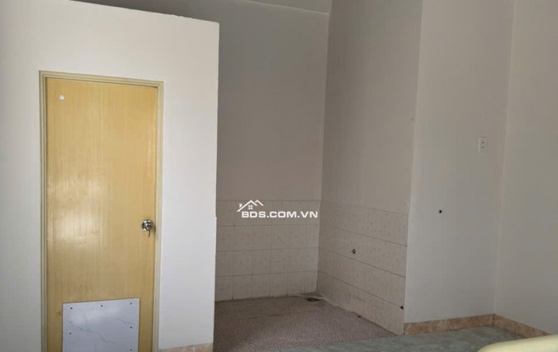 BÁN HOẶC CHO THUÊ NHÀ 2B/5 ĐƯỜNG SỐ 10, PHƯỜNG PHÚ LÂM TP.HCM. LH: 0938358990, 0908535558