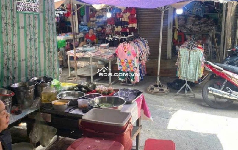 Nhà Ngay Chợ Phường 18 - Hoàng Ngọc Phách Tân Phú - Hẻm Xe Hơi 6.8 Tỷ