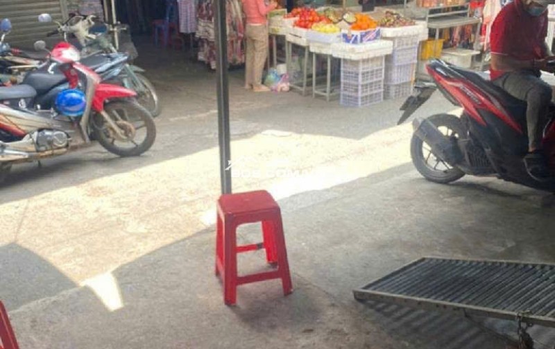 Nhà Ngay Chợ Phường 18 - Hoàng Ngọc Phách Tân Phú - Hẻm Xe Hơi 6.8 Tỷ