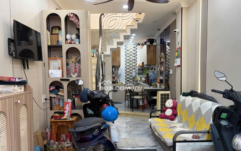 BÁN NHÀ 237/33/10 PHẠM VĂN CHIÊU, GÒ VẤP. HẺM THÔNG 3M, SHR, 3,7 TỶ. LH:0983552799.